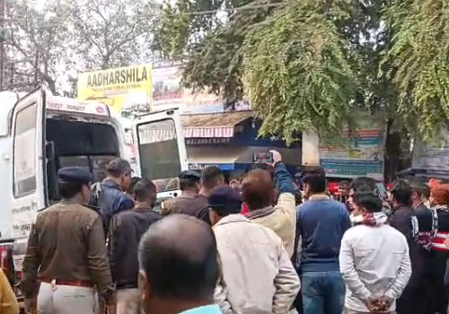 Nawada News: घर घुसकर नकाबपोश बदमाशों का हमला, मां-बेटी पर वार