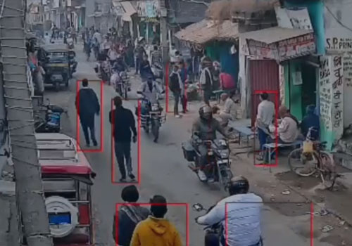 गया के मानपुर में ज़मीन विवाद ने लिया हिंसक रूप, गोलीबारी में तीन घायल