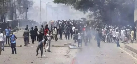 ढाका हिंसा के बीच 48 घंटे बाद सुरक्षित लौटे भारतीय संगीतक