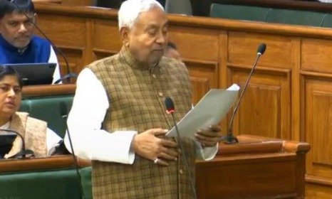 नीतीश कुमार ने राज्यपाल अभिभाषण पर की केंद्र सरकार की तारीफ, पीएम मोदी को किया सलाम