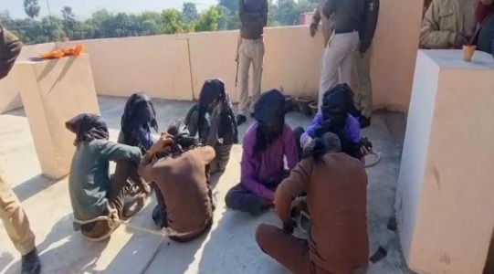 दरभंगा में मुठभेड़ जैसी स्थिति, चोरी के सात आरोपी हथियारों संग गिरफ्तार