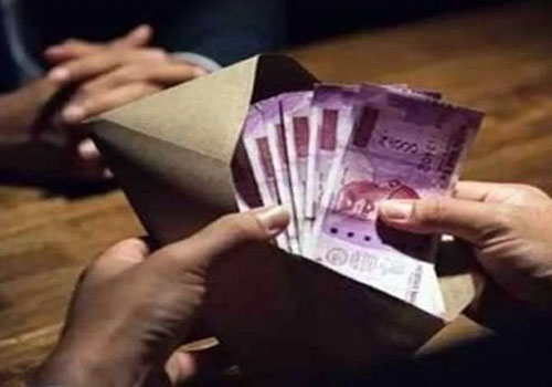 विजिलेंस की बड़ी कार्रवाई, रिश्वत लेते CDPO सुपरवाइजर गिरफ्तार